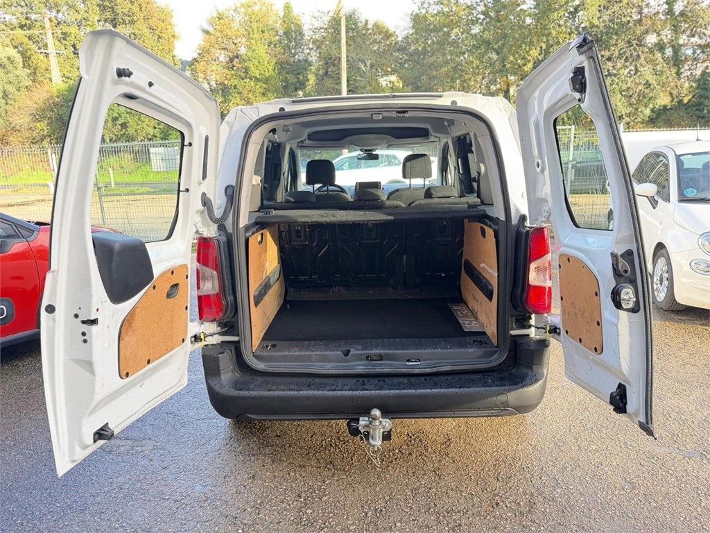 Foto 17 CITROEN-BERLINGO COMBI 5 2LSF