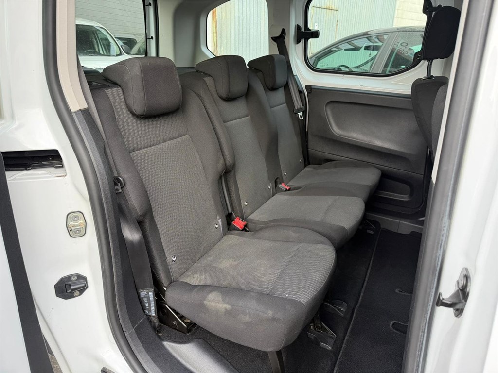 Foto 10 CITROEN-BERLINGO COMBI 5  S&S LIVE 3LKX