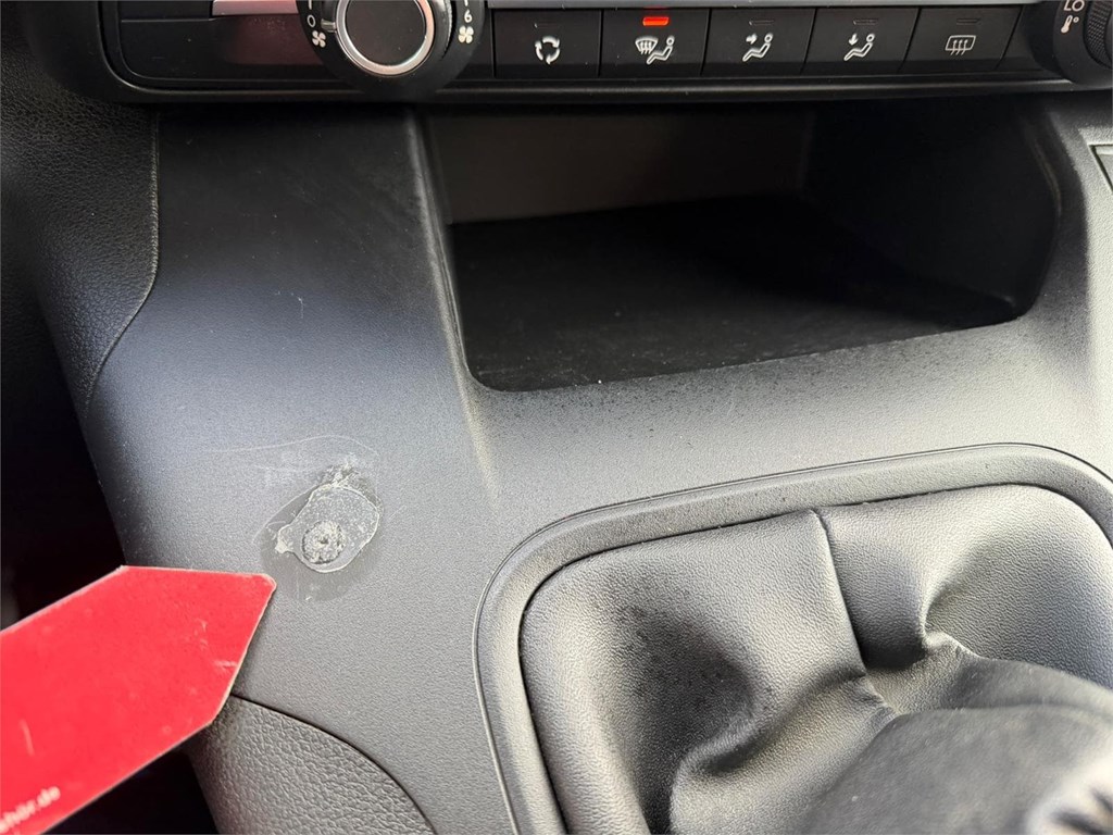 Foto 20 CITROEN-BERLINGO COMBI 5  S&S LIVE 3LKX