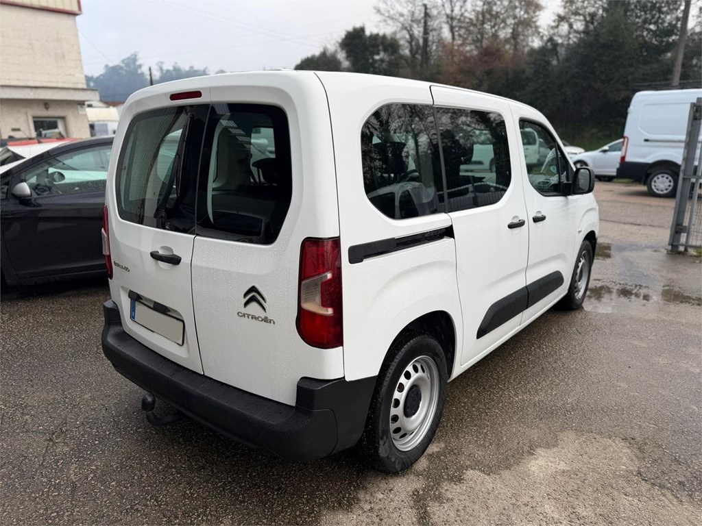 Foto 4 CITROEN-BERLINGO COMBI 5  S&S LIVE 3LKX