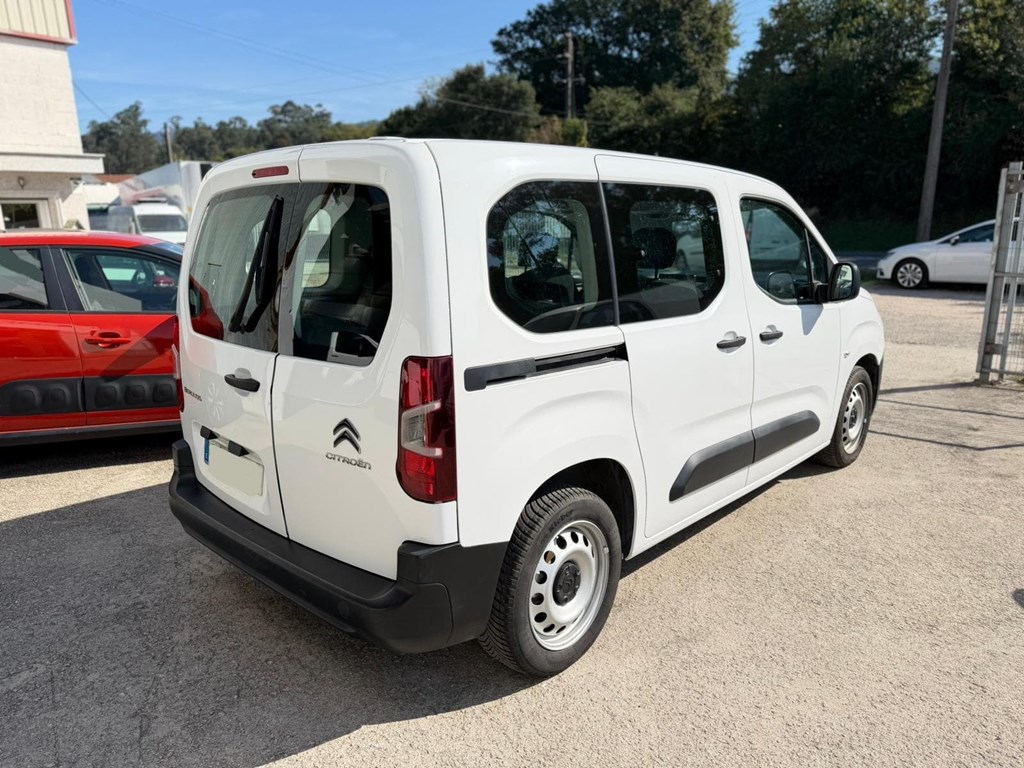 Foto 4 CITROEN-BERLINGO COMBI 5 S&S LIVE 7LLH