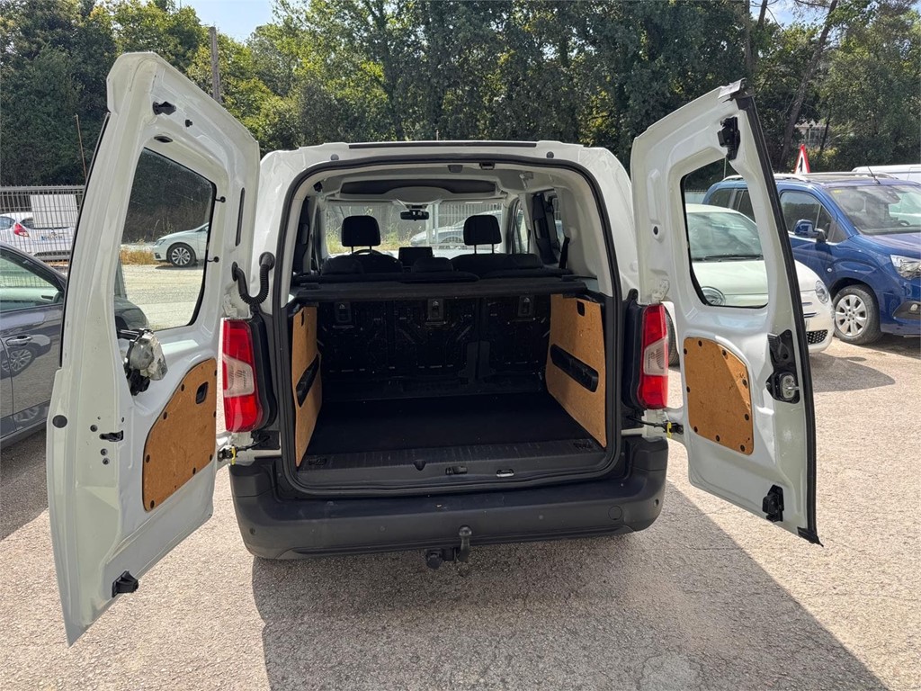 Foto 17 CITROEN-BERLINGO FEEL TALLA M COMBI 5 1KWP