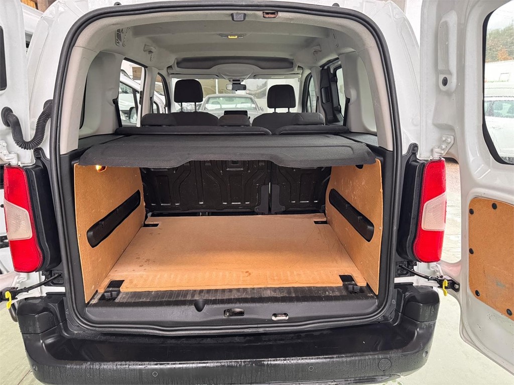 Foto 17 CITROEN-BERLINGO FEEL TALLA M COMBI 5 80LGM