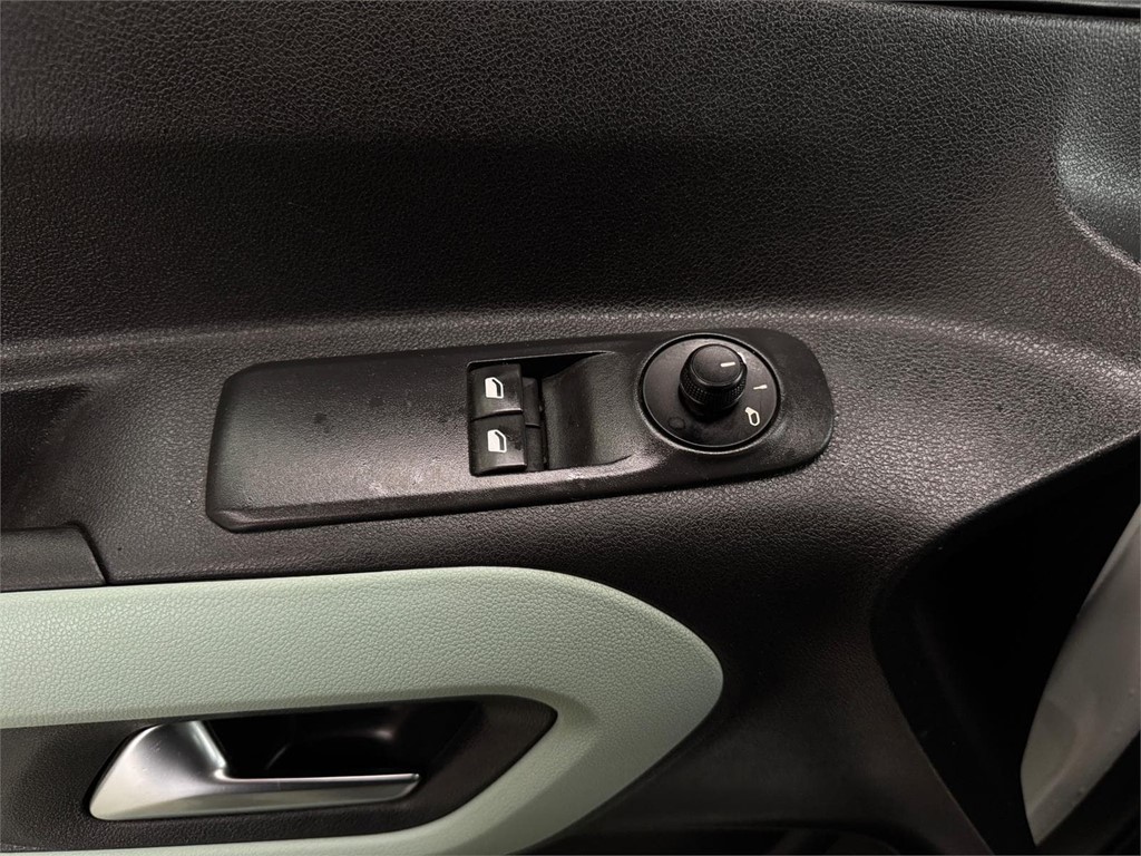 Foto 9 CITROEN-BERLINGO FEEL TALLA M COMBI 5 80LGM