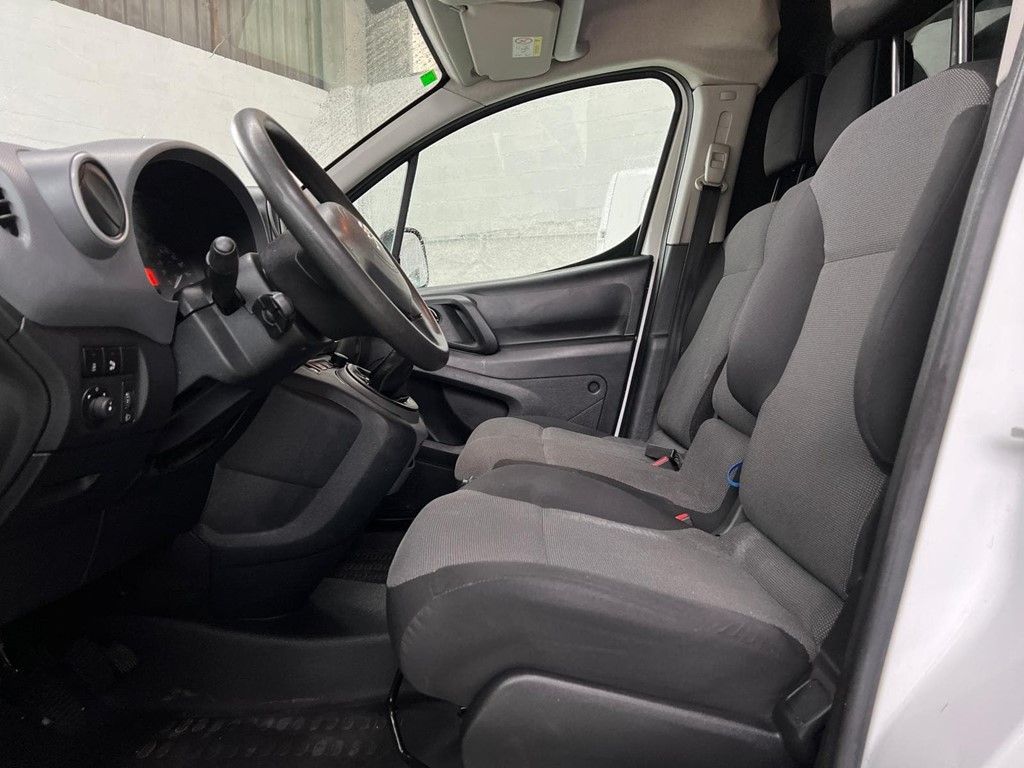 Foto 5 CITROEN-BERLINGO FURGON CERRADO 3 PLZ
