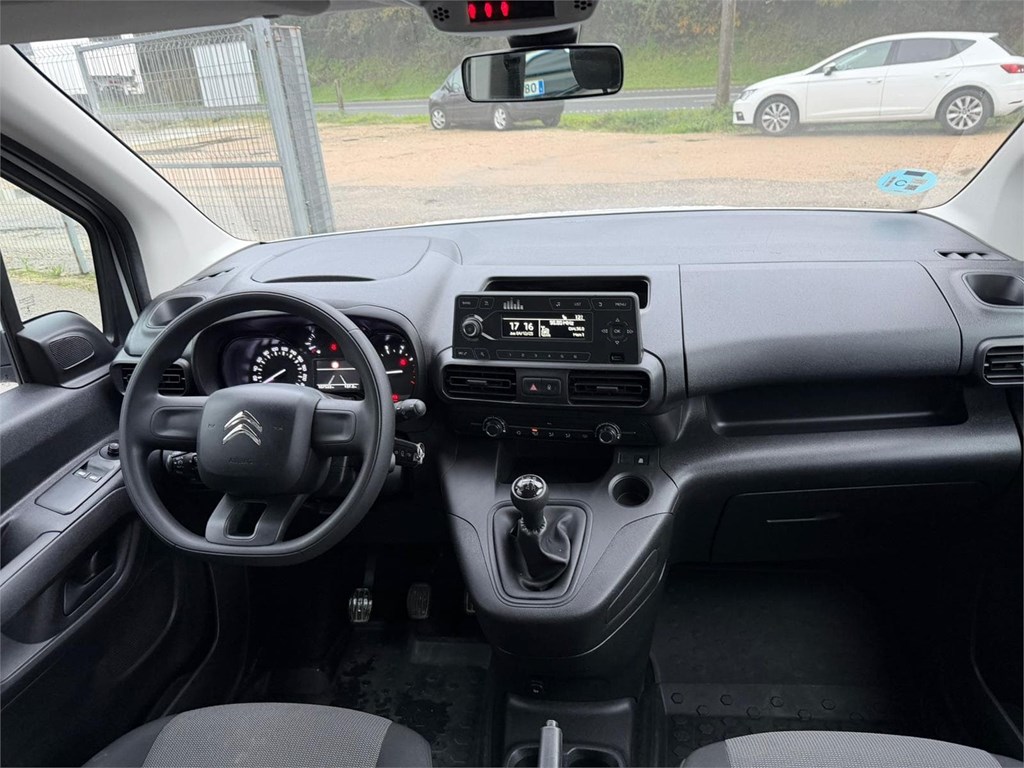 Foto 13 CITROEN-BERLINGO M COMBI 5 77LDB