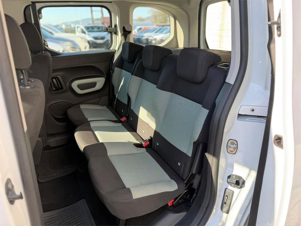 Foto 15 CITROEN-BERLINGO M COMBI 5 8LHP