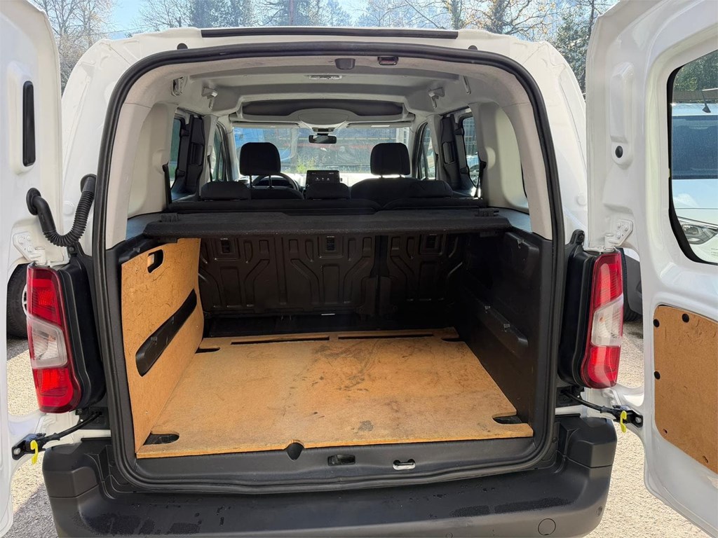 Foto 24 CITROEN-BERLINGO M COMBI 5 8LHP