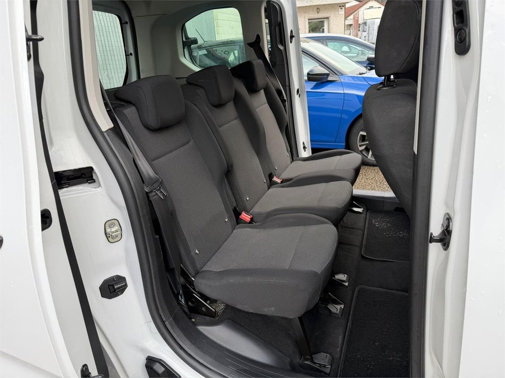 Foto 13 CITROEN-BERLINGO M COMBI 5 PLAZAS 9LZL