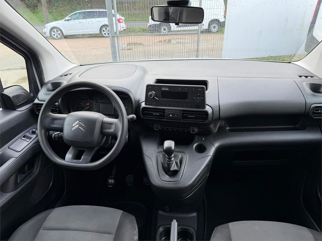 Foto 14 CITROEN-BERLINGO M COMBI 5 PLAZAS 9LZL