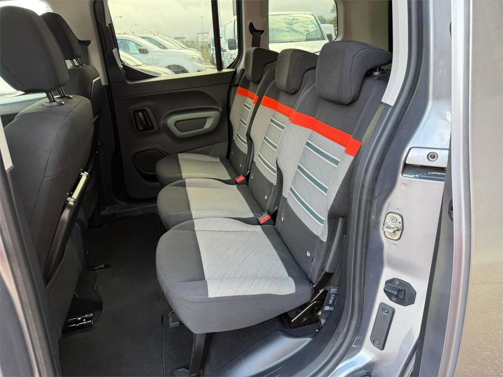 Foto 17 CITROEN-BERLINGO M COMBI 5 XTR 12LDG