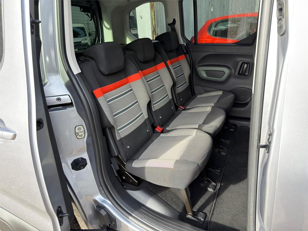 Foto 18 CITROEN-BERLINGO M COMBI 5 XTR 12LDG