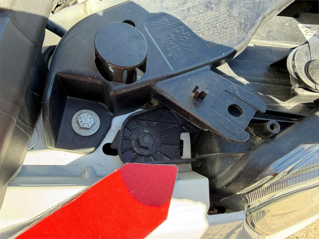 Foto 24 CITROEN-BERLINGO M VAN MODU WORK 3PLZ 5LRX