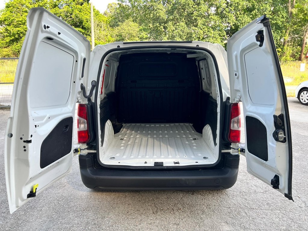 Foto 5 CITROEN-BERLINGO M 