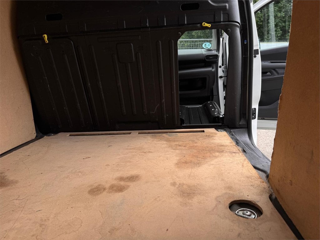 Foto 17 CITROEN-BERLINGO TALLA M 3 PLAZAS MODUWORK LTN 