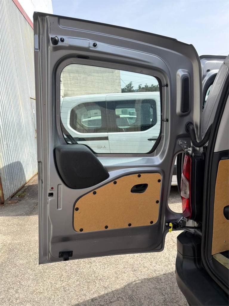 Foto 20 CITROEN-BERLINGO TALLA M COMBI 5 59LKH
