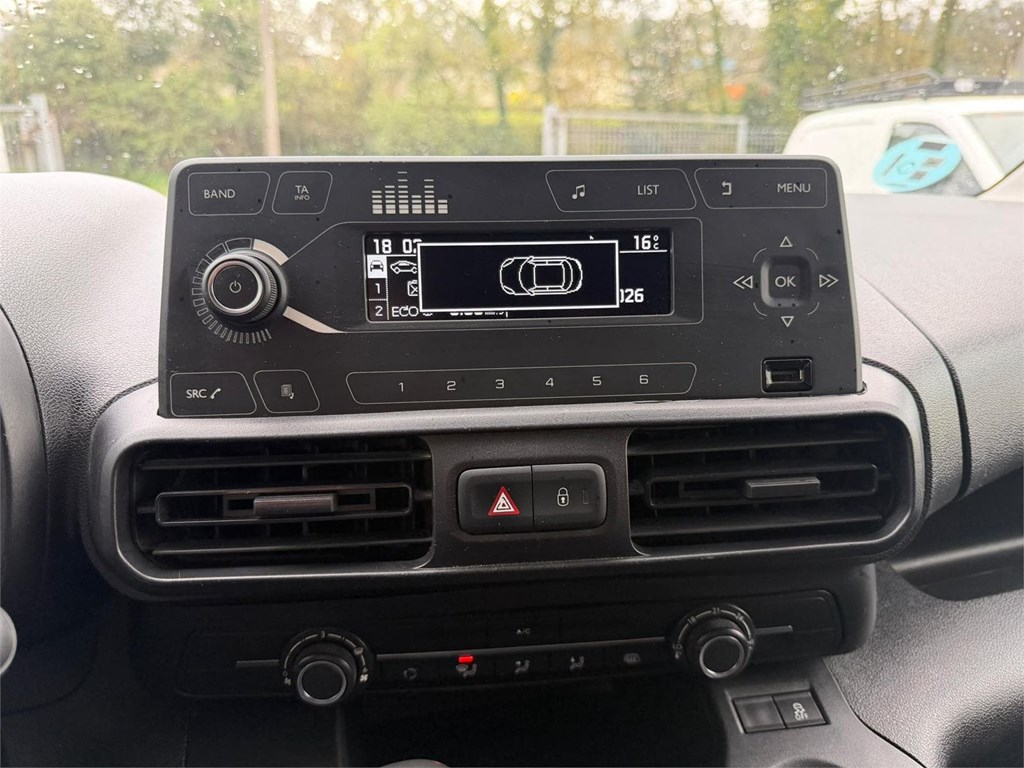 Foto 10 CITROEN-BERLINGO VAN TALLA M 6LVT