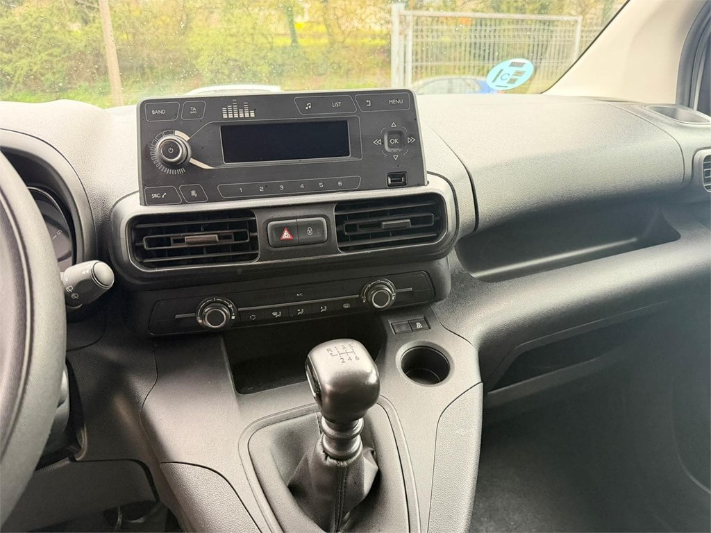 Foto 11 CITROEN-BERLINGO VAN TALLA M 6LVT