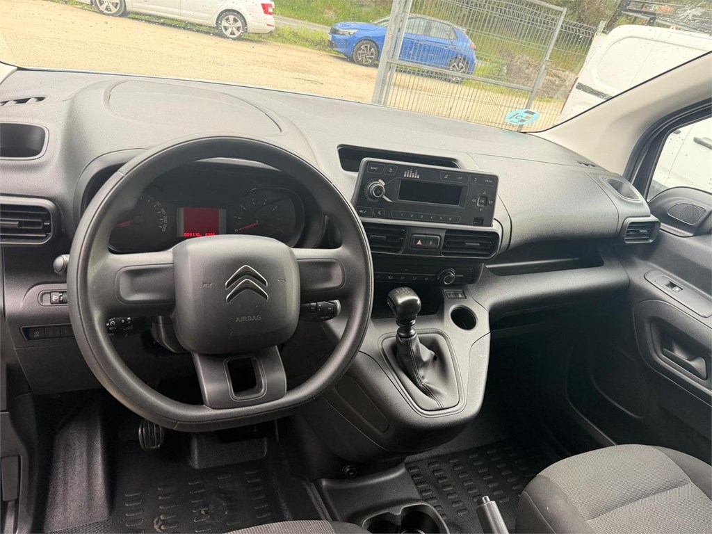 Foto 13 CITROEN-BERLINGO VAN TALLA M 6LVT