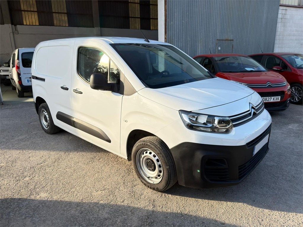 Foto 2 CITROEN-BERLINGO VAN TALLA M 8LSY