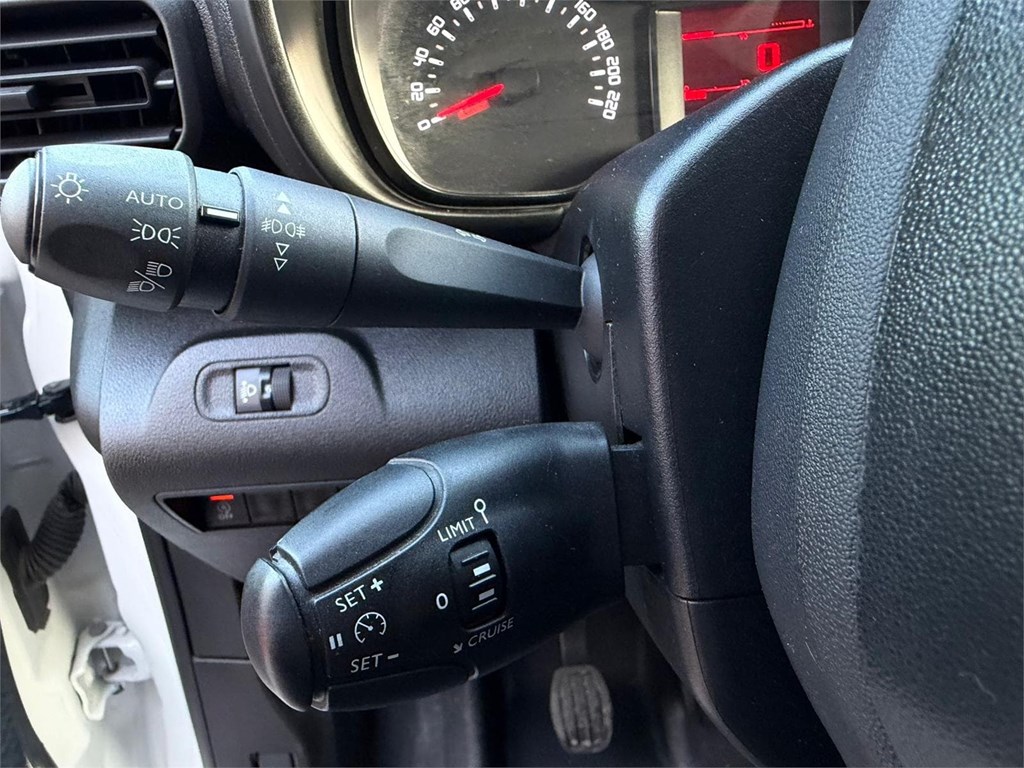 Foto 7 CITROEN-BERLINGO VAN TALLA M 8LSY