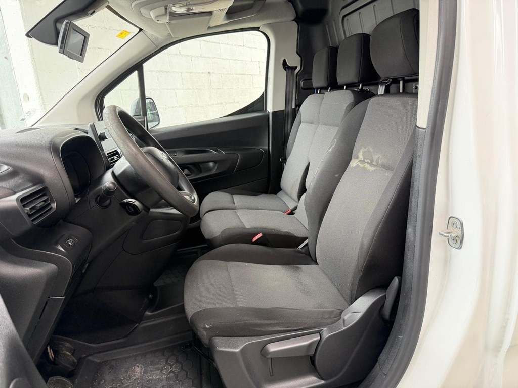 Foto 10 CITROEN-BERLINGO XL 3PLZ MODUWORK 28LKS