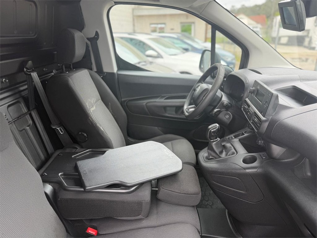 Foto 12 CITROEN-BERLINGO XL 3PLZ MODUWORK 28LKS