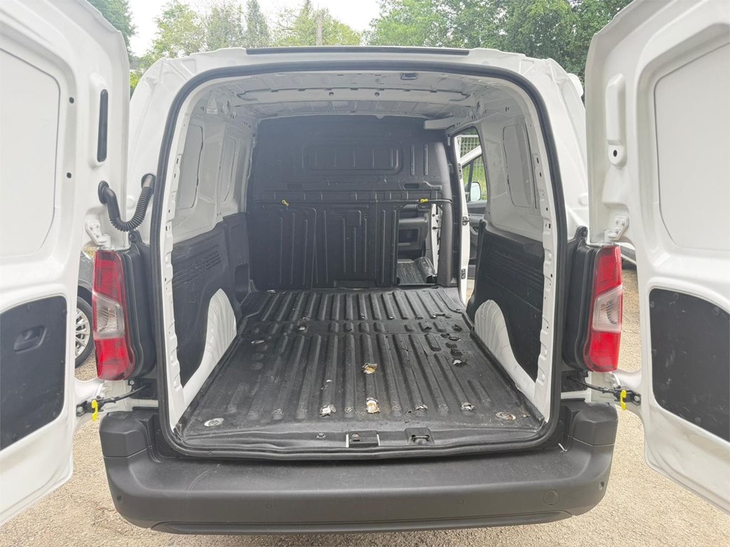 Foto 16 CITROEN-BERLINGO XL 3PLZ MODUWORK 28LKS