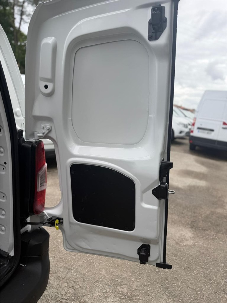 Foto 26 CITROEN-BERLINGO XL 3PLZ MODUWORK 28LKS