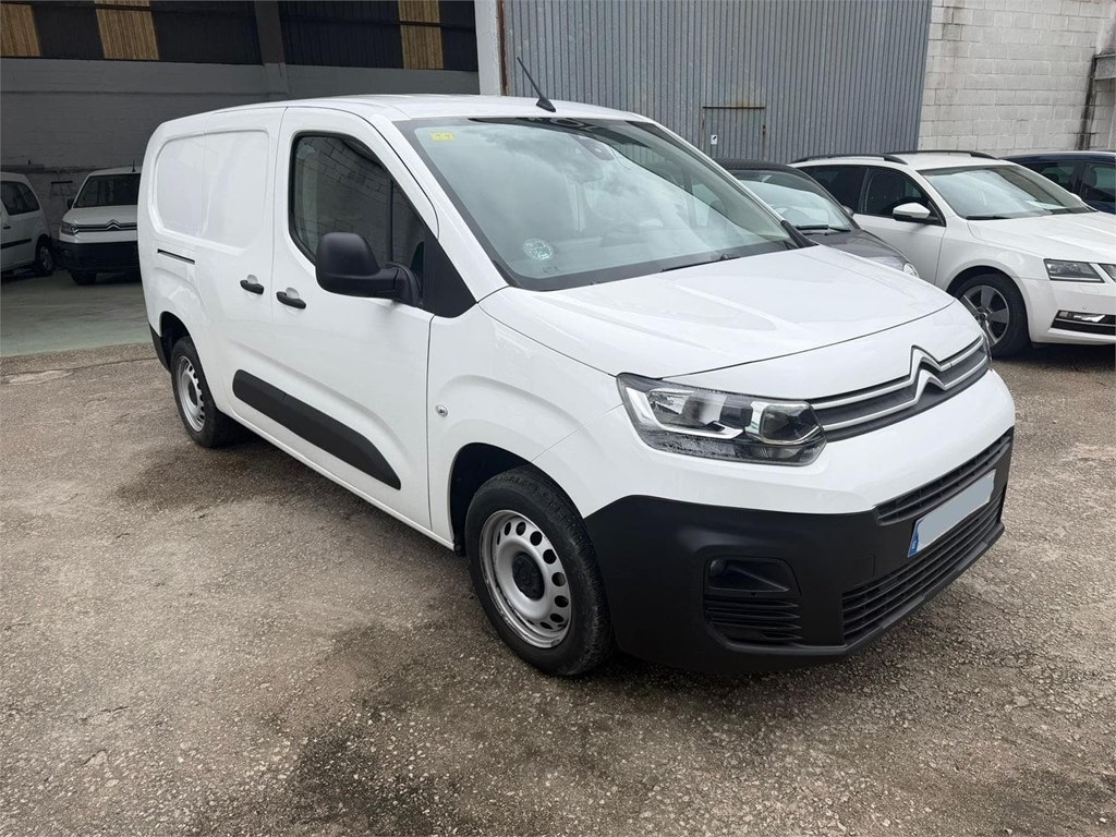 Foto 2 CITROEN-BERLINGO XL 3PLZ MODUWORK 28LKS