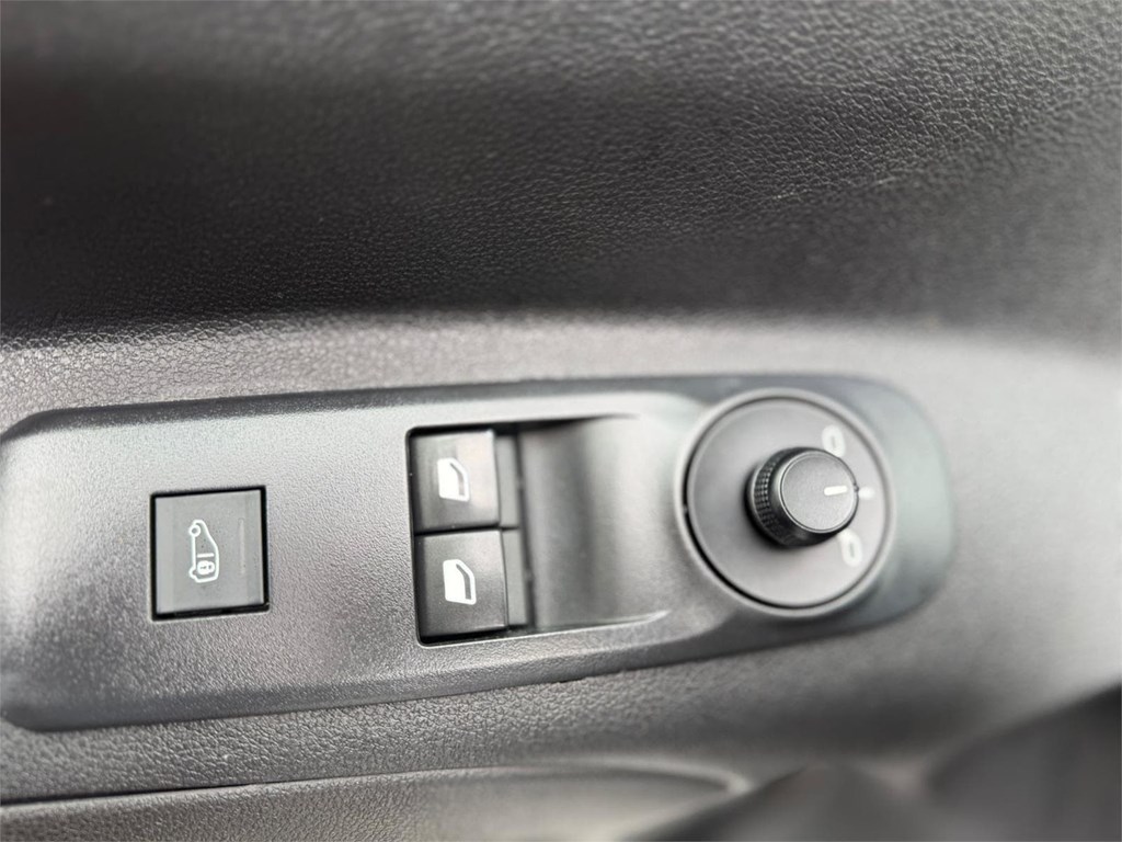 Foto 5 CITROEN-BERLINGO XL 3PLZ MODUWORK 28LKS