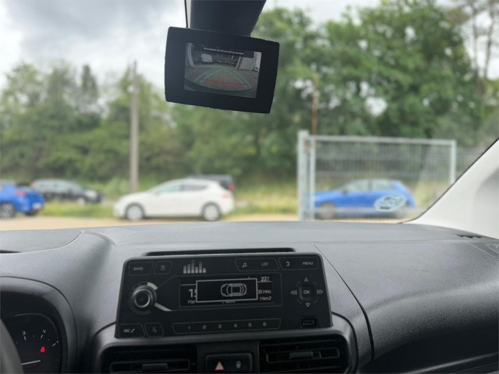 Foto 8 CITROEN-BERLINGO XL 3PLZ MODUWORK 28LKS