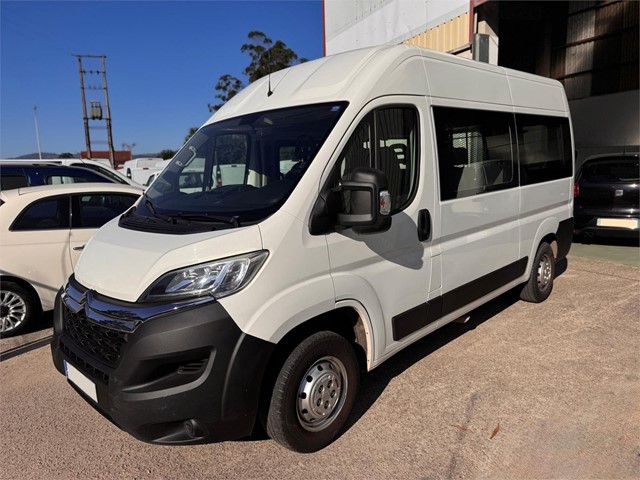 Citroën-Jumper 330 L2H2 Combi 9 Plazas con Elevador