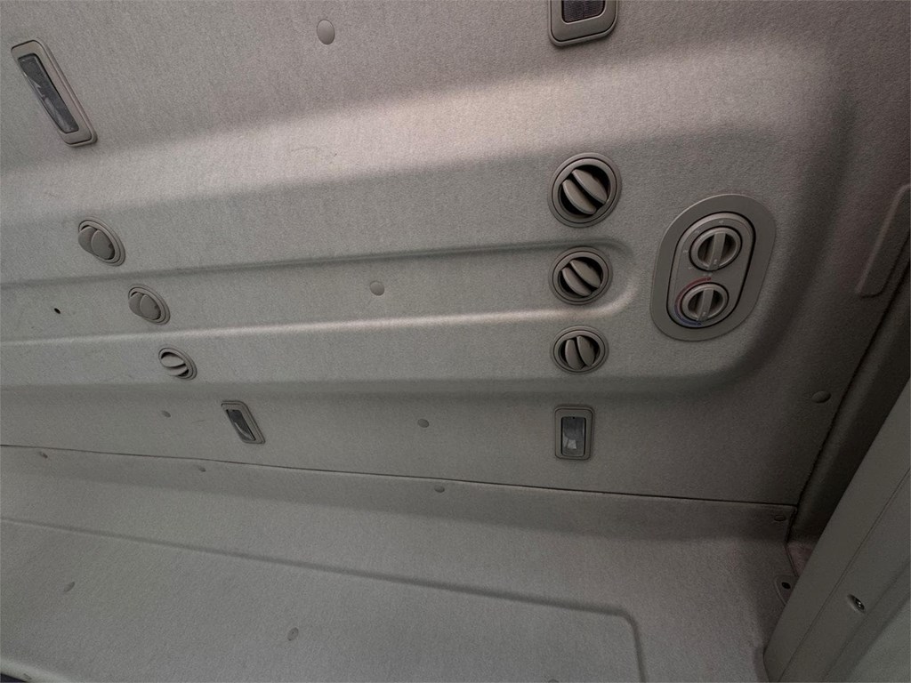 Foto 15 CITROËN-JUMPER COMBI 9 Plazas  33 L2H2 PMR Adaptada KYD