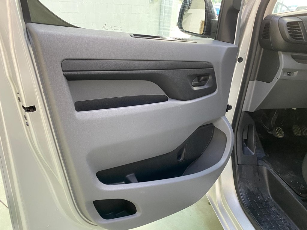 Foto 13 CITROEN-JUMPY BLUEHDI  S&S CONFORT PACK LOOK
