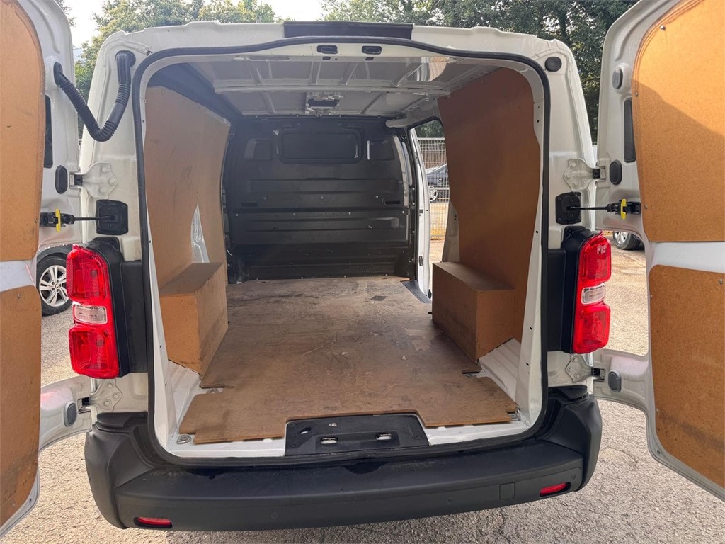 Foto 20 CITROEN-JUMPY XL S&S 
