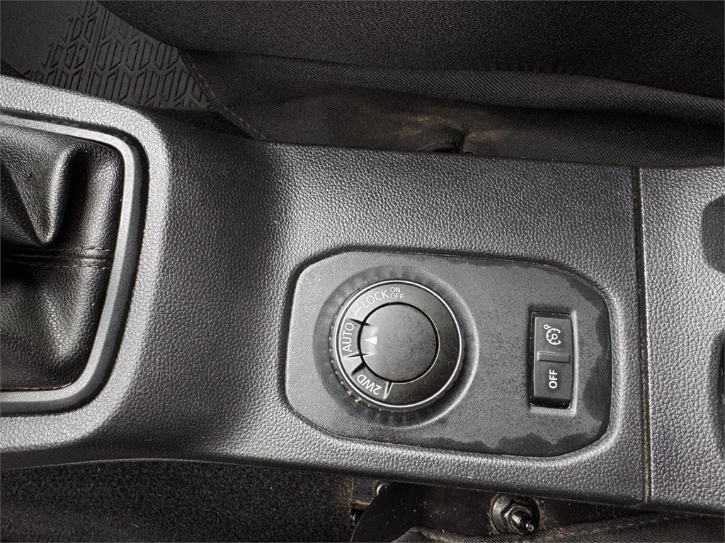 Foto 13 DACIA-DUSTER ESSENSIAL BLUE LRG
