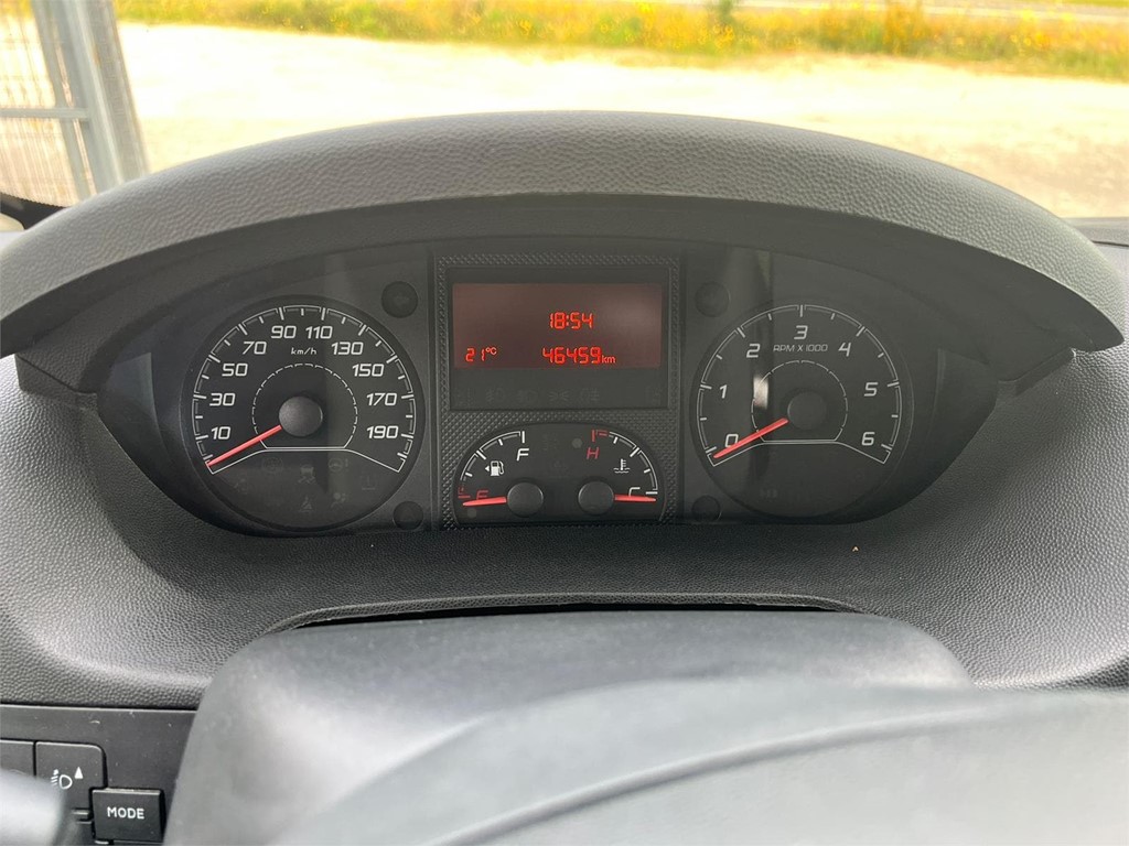 Foto 12 FIAT-DUCATO 2.3 MULTIJET FURGÓN MEDIO 