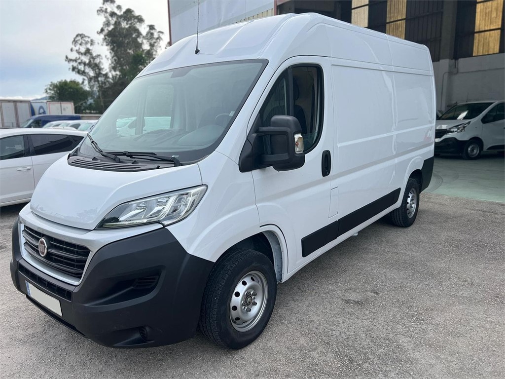 Foto 1 FIAT-DUCATO 2.3 MULTIJET FURGÓN MEDIO 