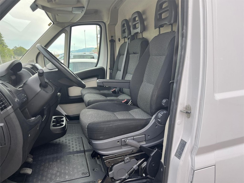 Foto 5 FIAT-DUCATO 2.3 MULTIJET FURGÓN MEDIO 