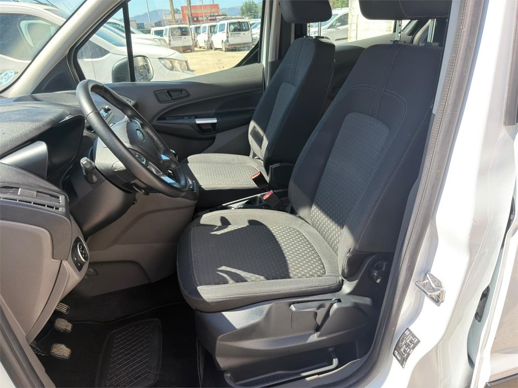 Foto 11 FORD-TOURNEO  CONNECT TREND 6LNG