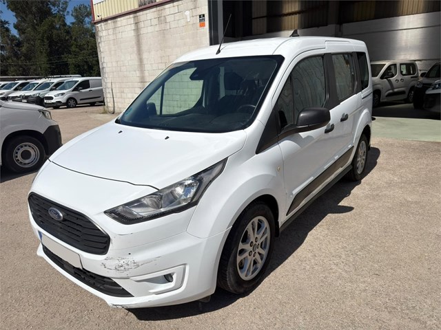 FORD-TOURNEO  CONNECT TREND 6LNG