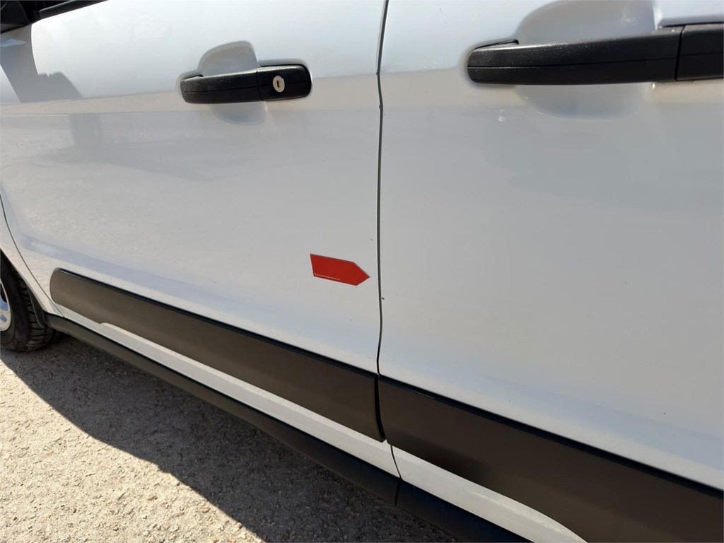 Foto 31 FORD-TOURNEO  CONNECT TREND 6LNG