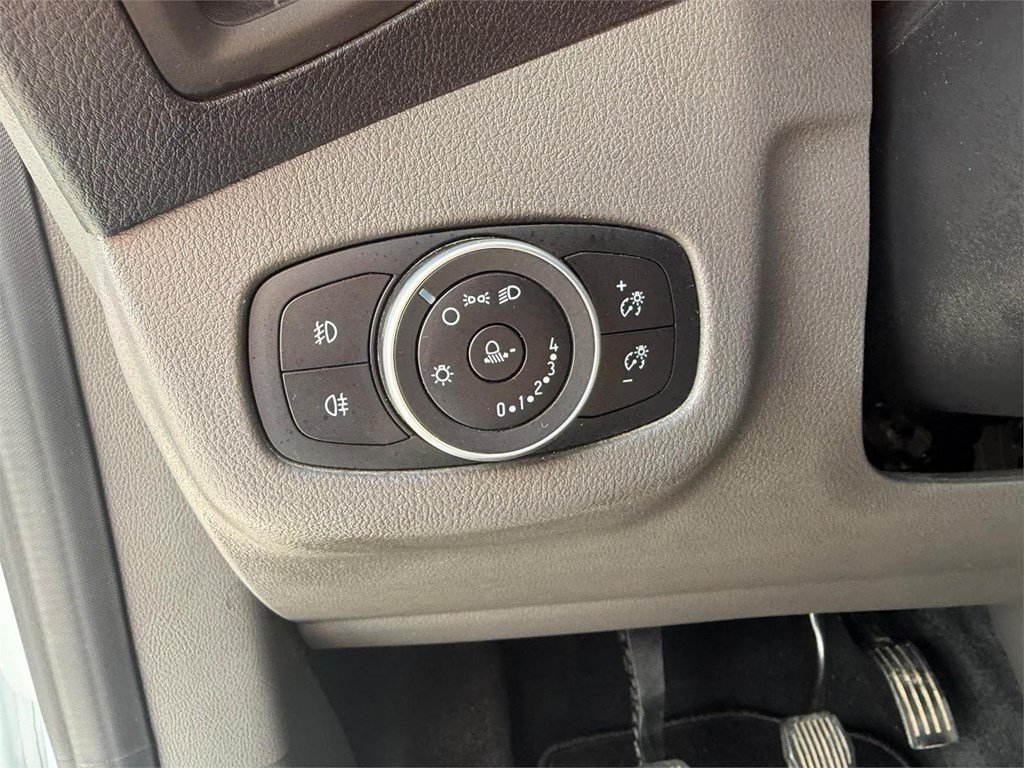 Foto 7 FORD-TOURNEO  CONNECT TREND 6LNG