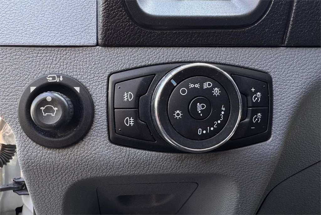 Foto 13 FORD-TRANSIT 350 L3H2
