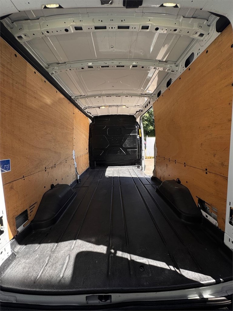 Foto 21 FORD-TRANSIT 350 L3H2