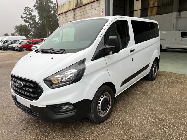 FORD-TRANSIT CUSTOM AMBIENTE 9 PLAZAS