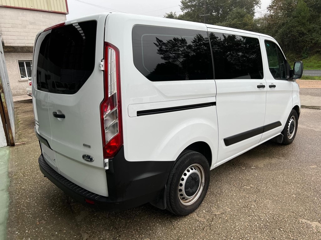 Foto 4 FORD-TRANSIT CUSTOM AMBIENTE 9 PLAZAS