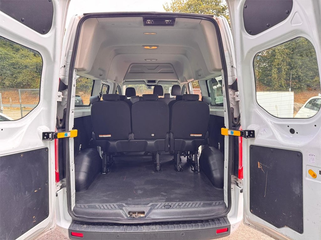 Foto 31 FORD-TRANSIT CUSTOM KOMBI 9 L2 LMJ