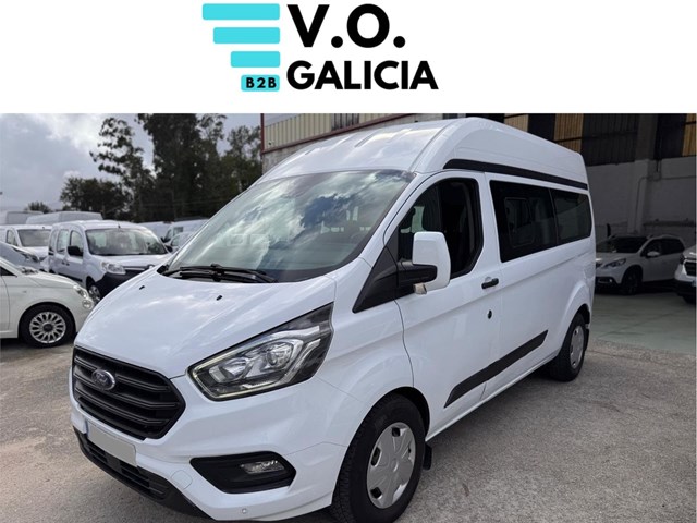 Ford-Transit Custom Kombi 9 plazas de ocasión para profesionales